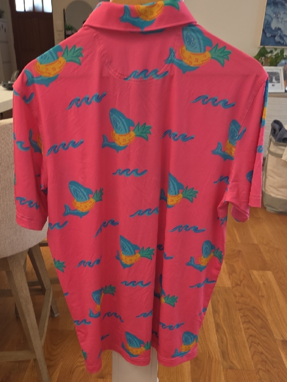 chubbies Men's Pink Golf Polo Shirt with Blue Shark & Yellow Pineapple Print - Picture 6 of 6